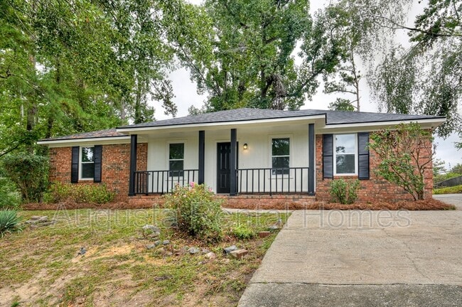 Photo - 208 Foxdale Dr