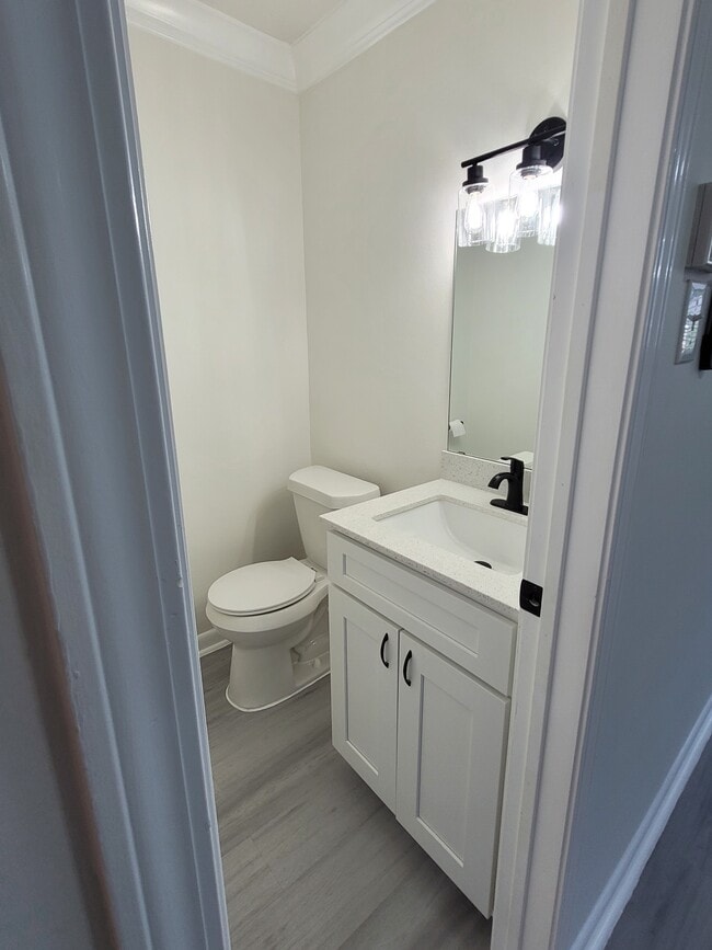 Photo - 1813 Bahama Dr