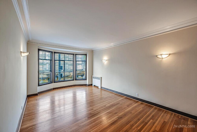 Photo - 1695 North Point St Condo Unit 103