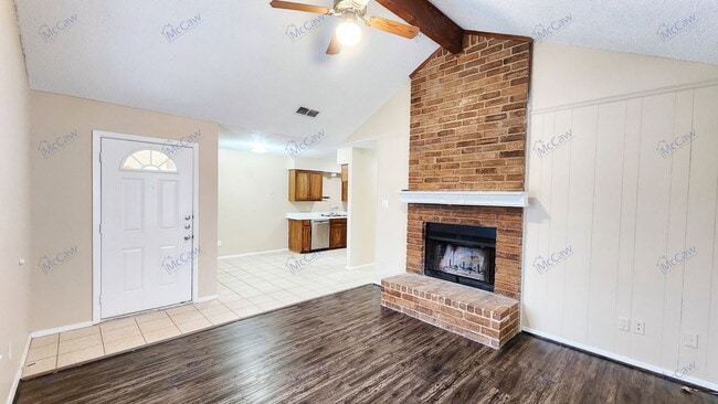 Photo - 7761 Sable Ln