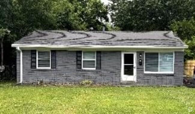 Building Photo - 9816 Titan Dr Rental