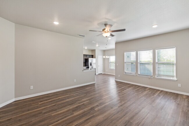 Photo - 4737 Fawn Valley Dr