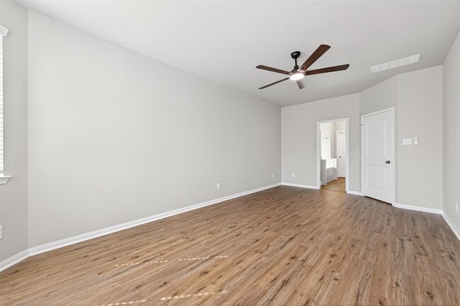 Photo - 3548 Cannon Dr