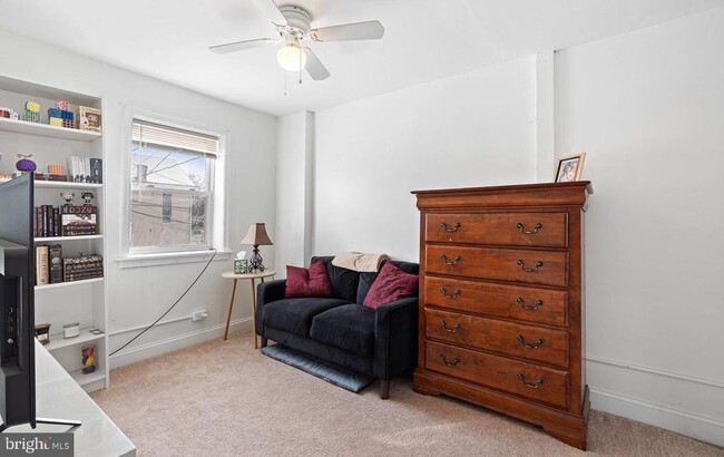 Photo - 308 E Miner St