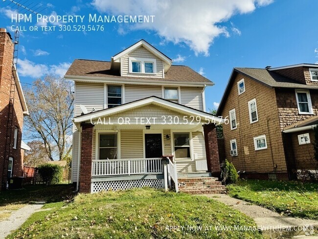 Building Photo - Spacious 3 Bedroom Home For Rent!!