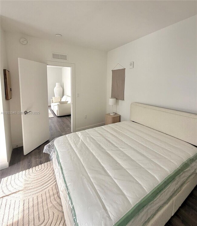 Photo - 1525 Euclid Ave Unidad 11