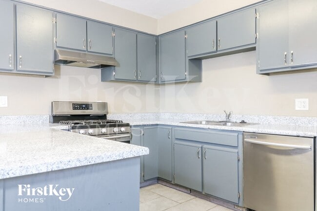 Photo - 8039 N 29th Ave