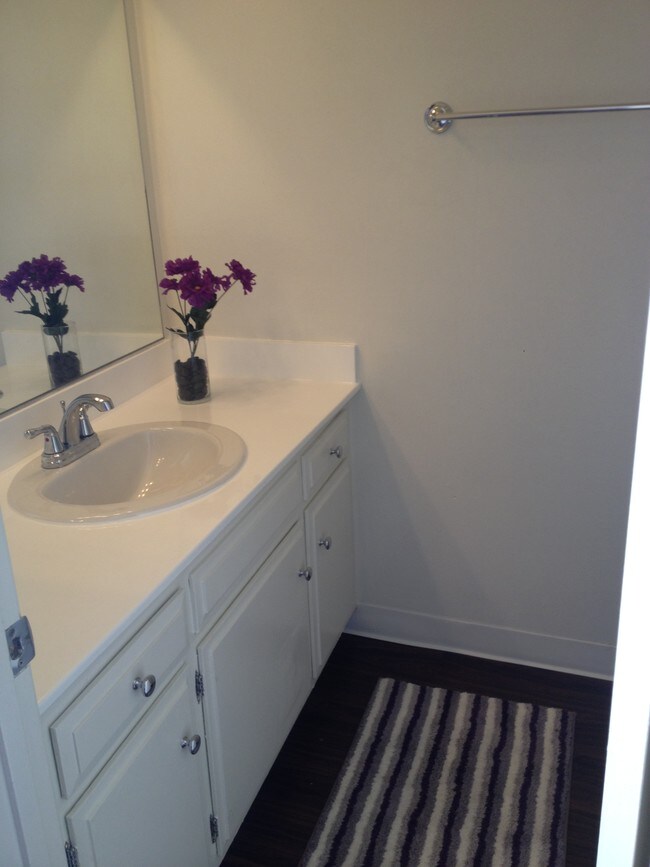 1/2 Bath(1st Floor)-Townhome- - Tuscany Villas