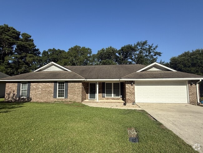 Building Photo - 122 Longleaf Cir Rental