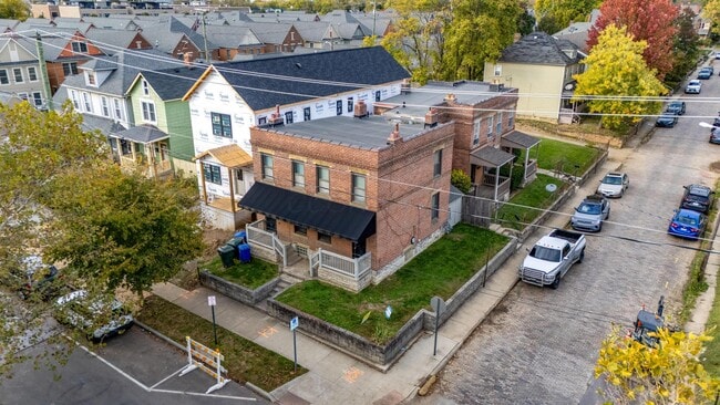 Photo - 514 W 1st Ave