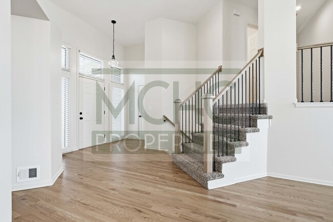 Photo - 15239 Goodman St
