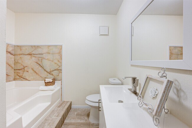 Photo - 630 Martin Luther King Rd