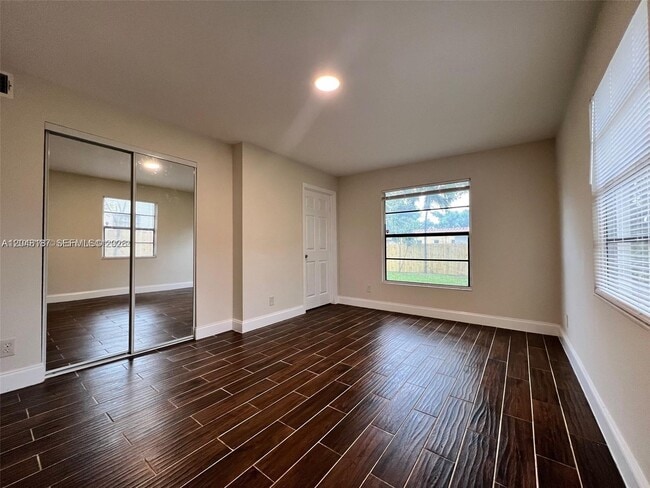 Photo - 2130 Funston St
