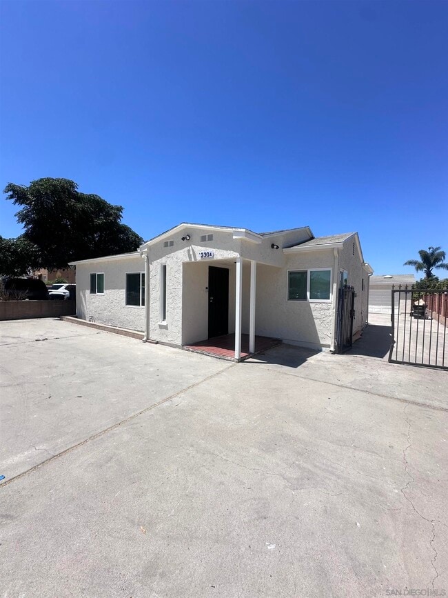 Building Photo - 230 55th St Rental