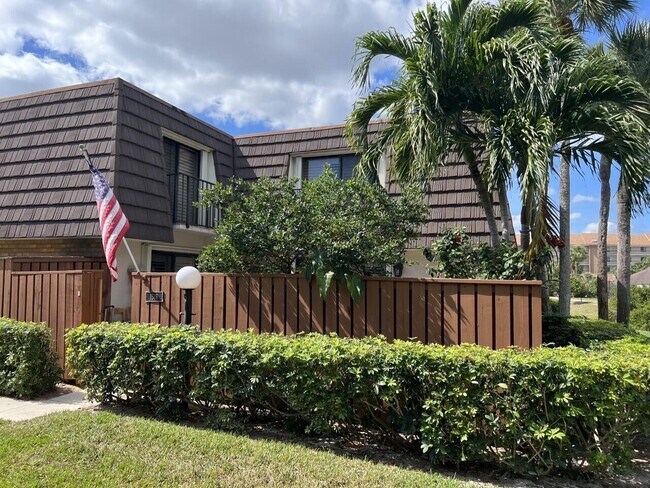 Photo - 1509 15th Ct