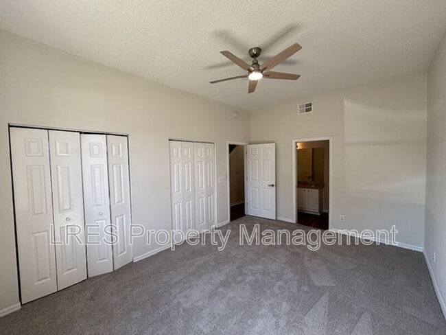 Photo - 600 Northern Way