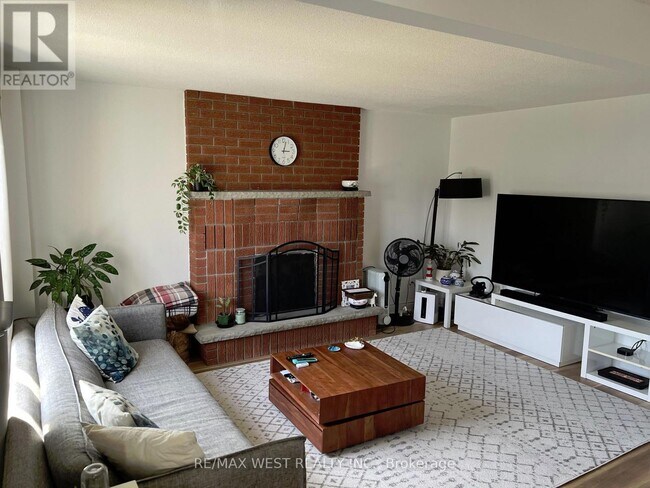 Photo - 63 Taylorwood Rd