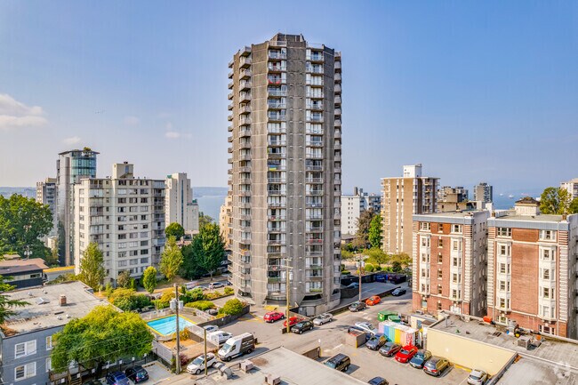 Photo - Hendry House