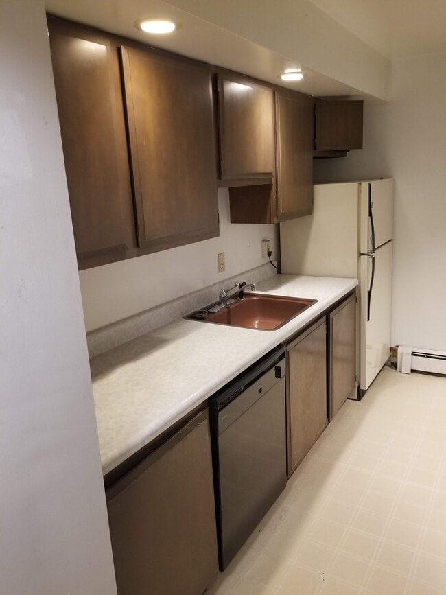 402 N Prairie St Unit 11