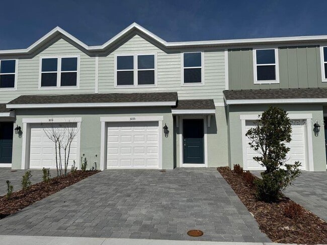 Building Photo - 3035 Jessamine Dr