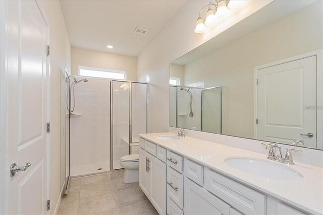 Photo - 2501 Southlawn Ln