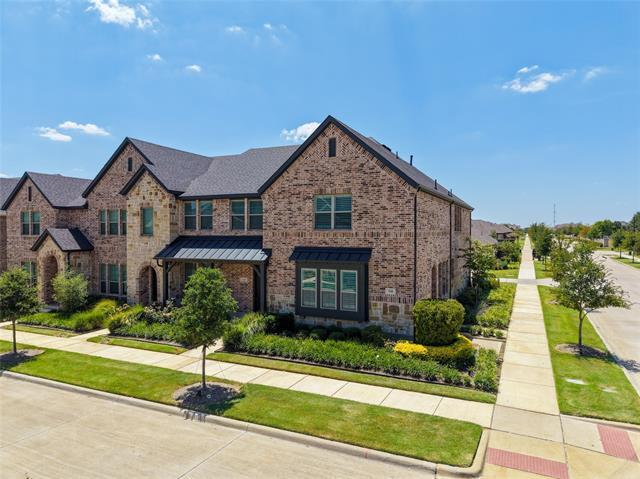 Photo - 537 Parkside Dr