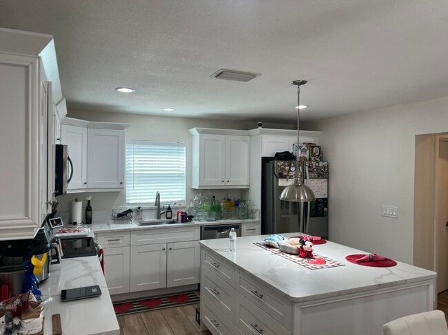 Photo - 5603 Parker Ave