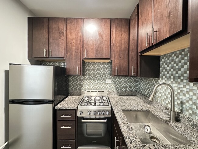 Photo - 4823 N Damen Ave Unit 214