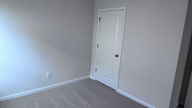 Photo - 4619 Slatestone Dr