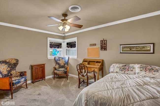 Photo - 9642 S Knox Ave