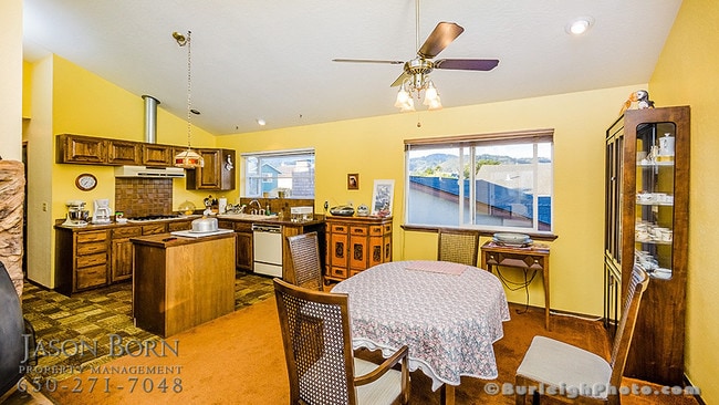 Photo - 400 Beach Ave