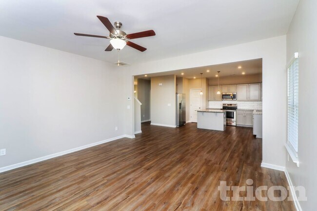 Photo - 108 Chapel Meadow Ln SW