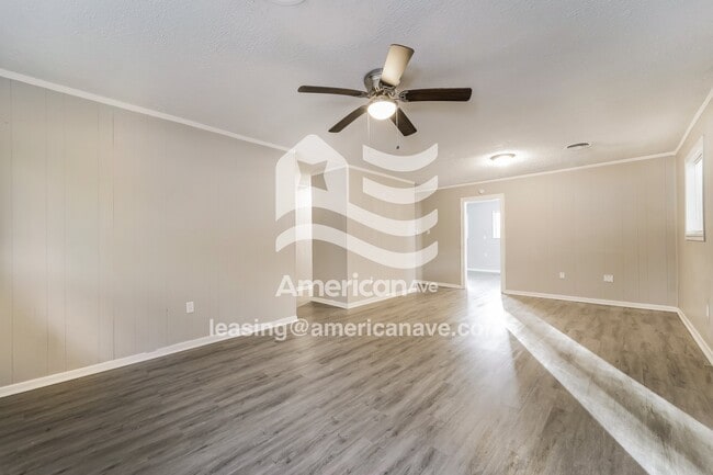 Photo - 2975 Lakewood Dr