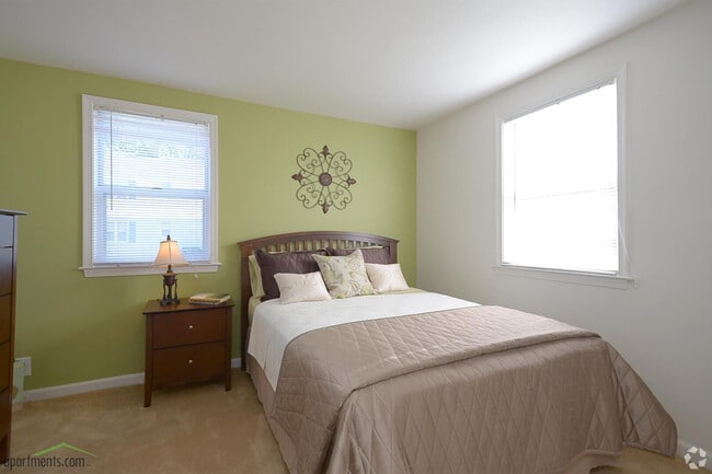 Sterling Oaks Apartments