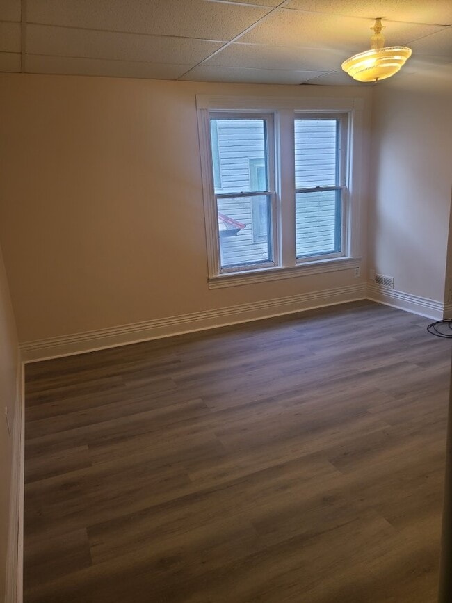1046 W 1st St Unit Floor 2