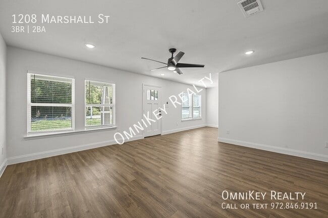 Photo - 1208 Marshall St