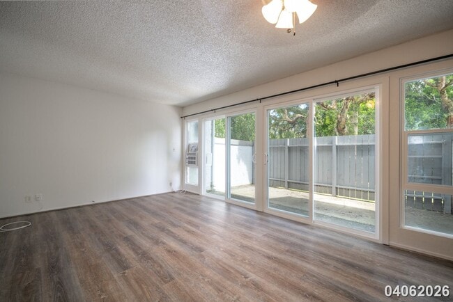 Photo - 47-229 Hui Akikiki Pl Unidad Kaneohe Townhome