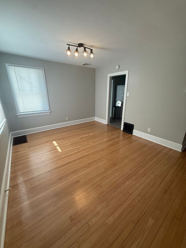 Photo - 3 Bed / 2 Bath Pipersville Home