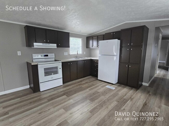 252 S Blackwood Dr