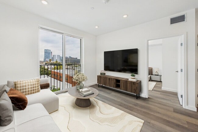Diamante Apartments