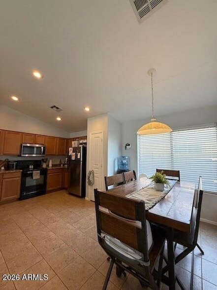 Photo - 1314 E Ash Rd