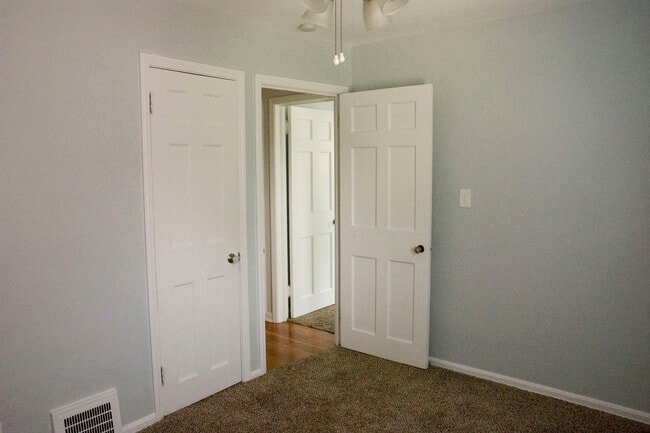 Photo - 1242 Genesee Ave