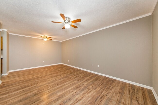 Photo - 404 N Lincoln St