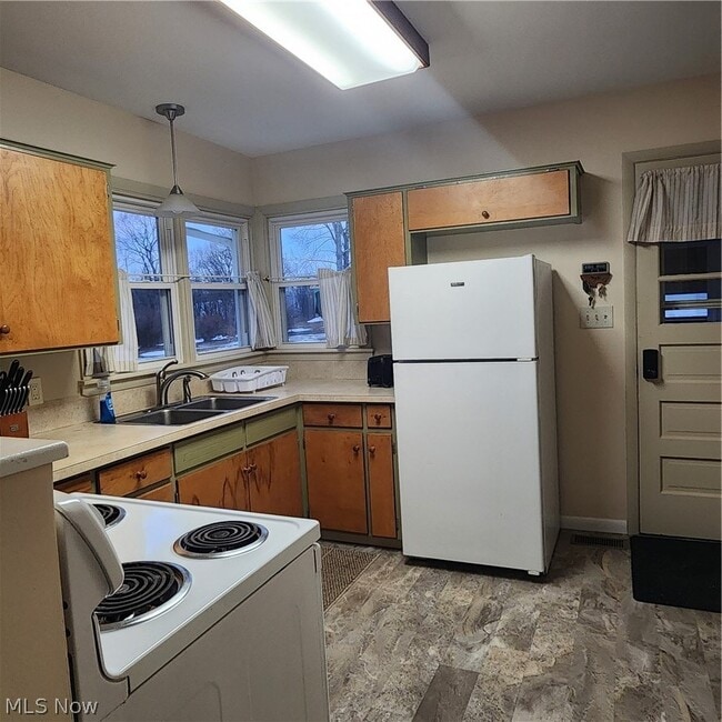 Photo - 64764 Larrick Ridge Rd