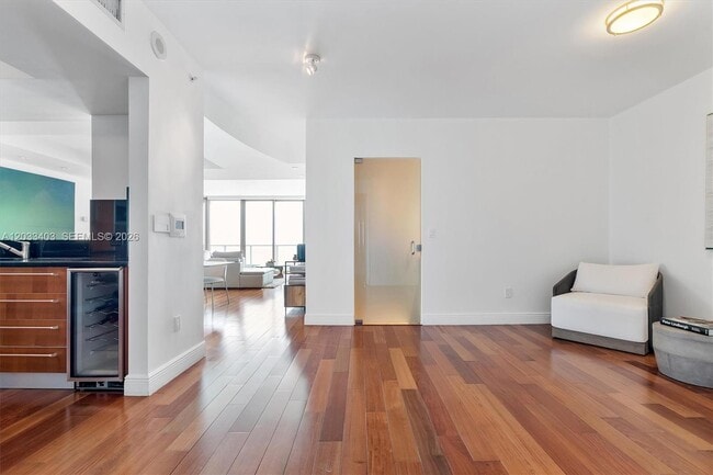 Photo - 1331 Brickell Bay Dr Unidad 1409