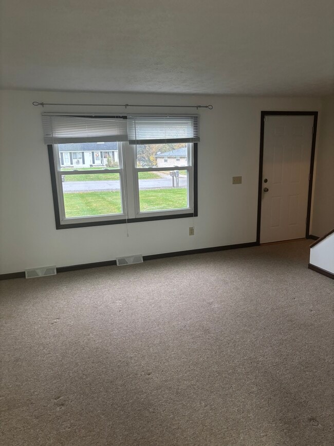 Photo - 2960 Thackeray Ave NW Casa Adosada