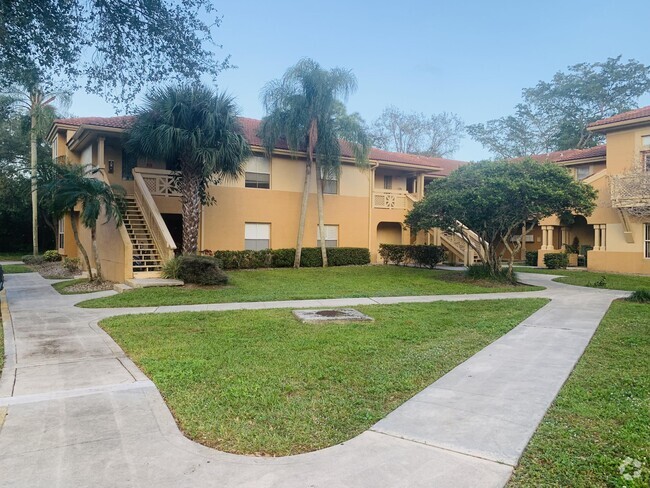 Building Photo - 4823 Via Palm Lakes Unit 1313 Rental