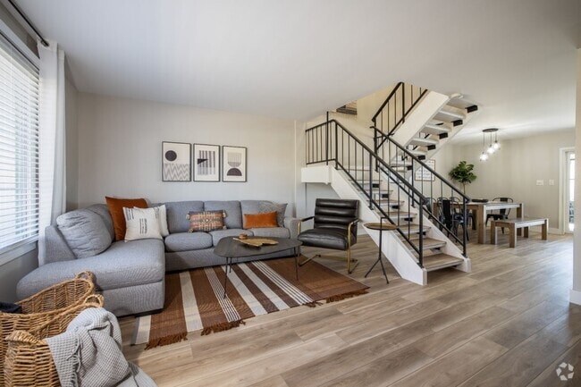 Building Photo - 5038 N 83rd St Rental