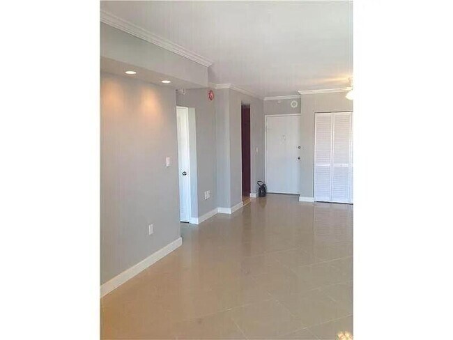 Photo - 400 Kings Point Dr Unit 1426