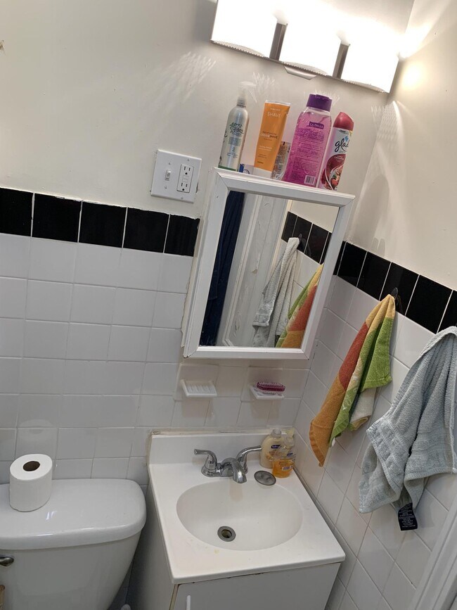 Photo - 108 Central St Unit 3R